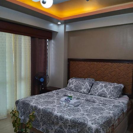 Pasay Condotel Near Resorts World & Airport Exterior photo