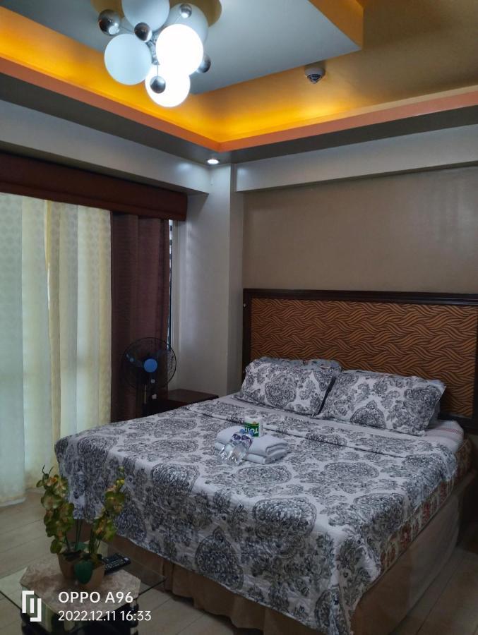 Pasay Condotel Near Resorts World & Airport Exterior photo